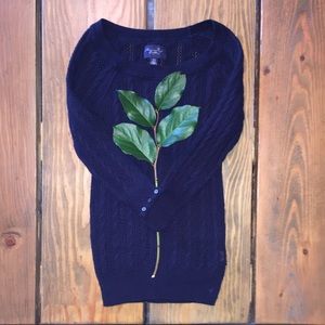 *last chance* American Eagle xs Navy Sweater